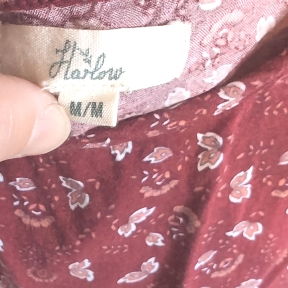 Harlow Red Boho Floral Tank Top | Size M Sleeveless Blouse with Pom Trim - Picture 6 of 8